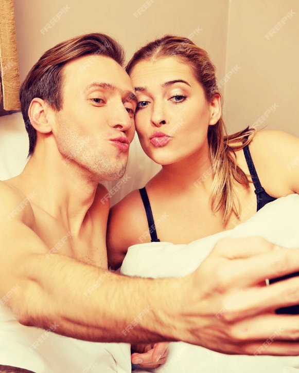 Couple photo used to represent more intentional next-click choices